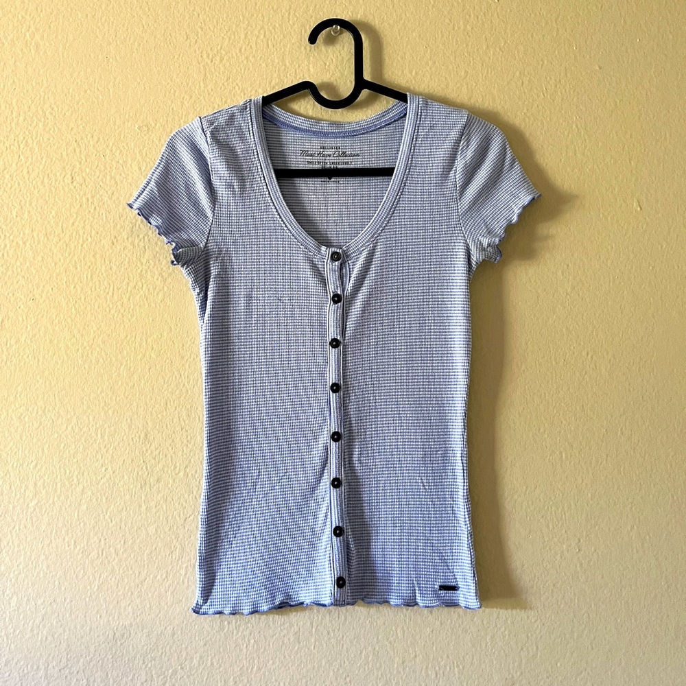 Slim baby blue stripped shirt